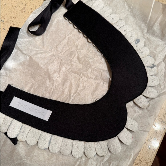 Anne Fontaine Elegant Black and Gray Leather Collar Necklace - Picture 7 of 7